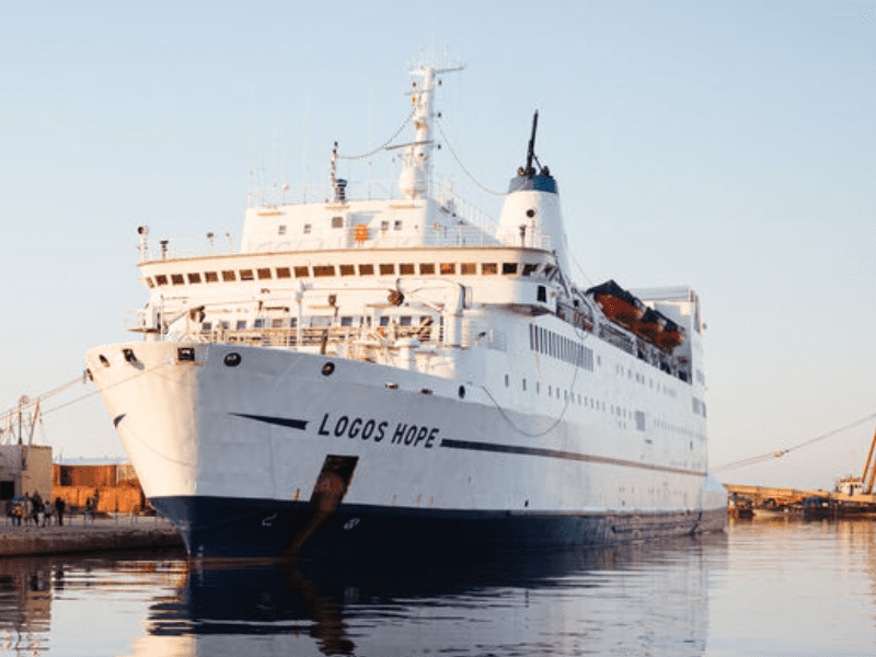 Logos Hope - Ministério dos Navios